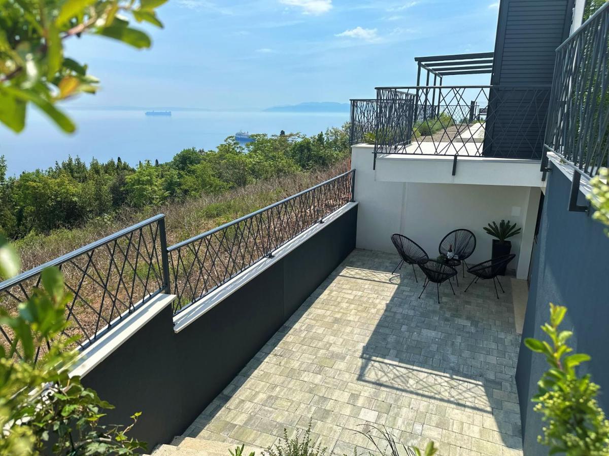 Hillside Apartment Volosko Opatija Bagian luar foto