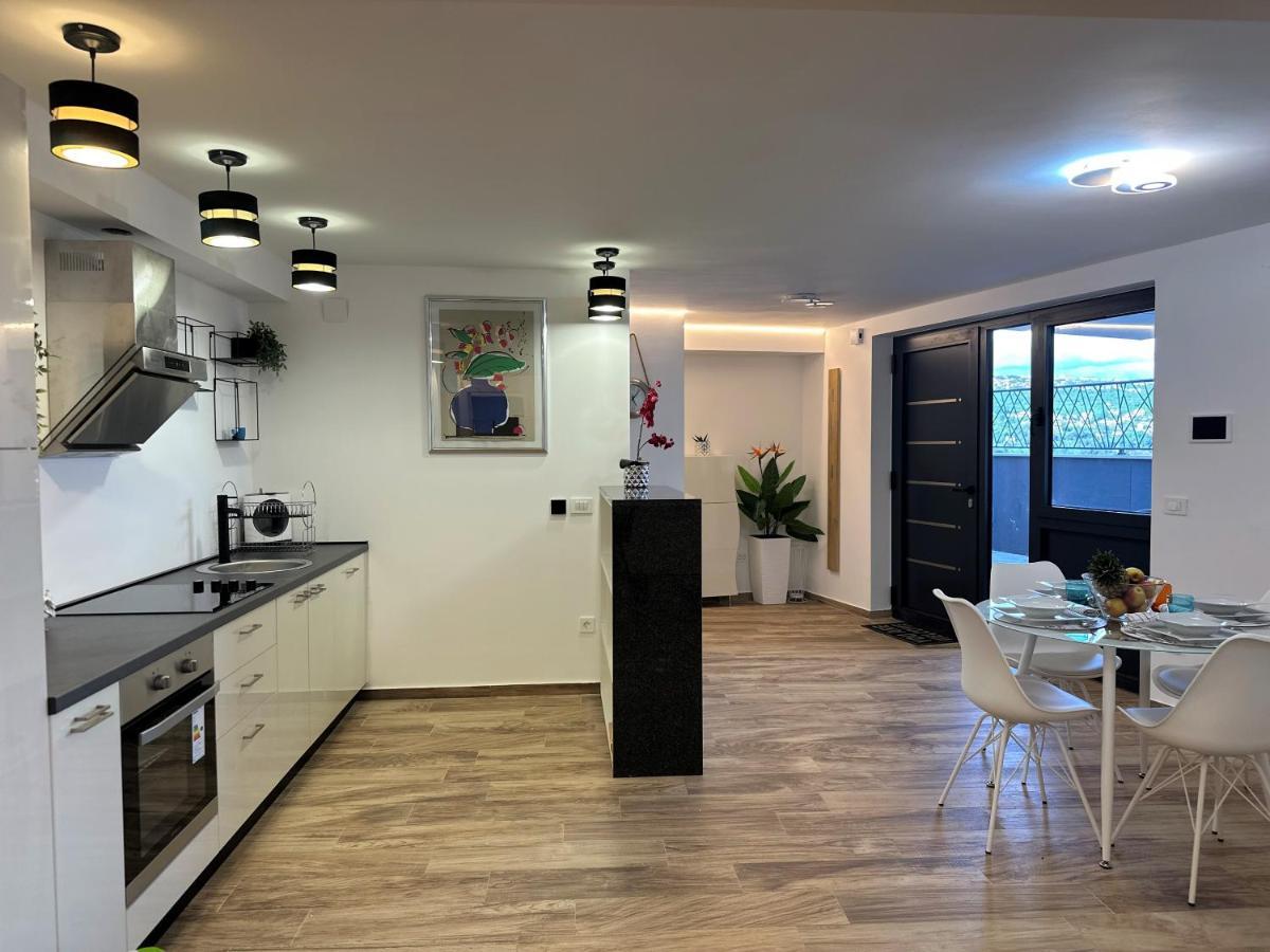 Hillside Apartment Volosko Opatija Bagian luar foto