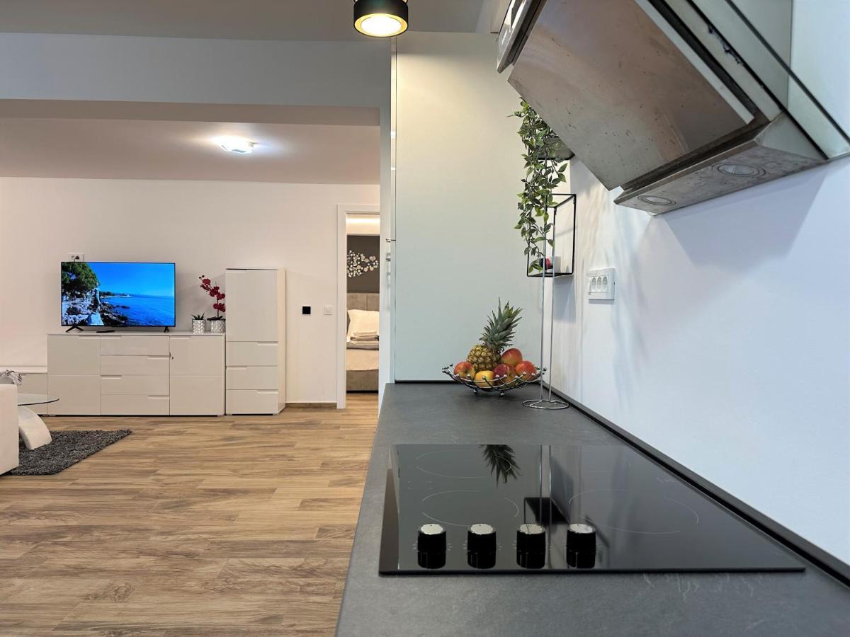 Hillside Apartment Volosko Opatija Bagian luar foto