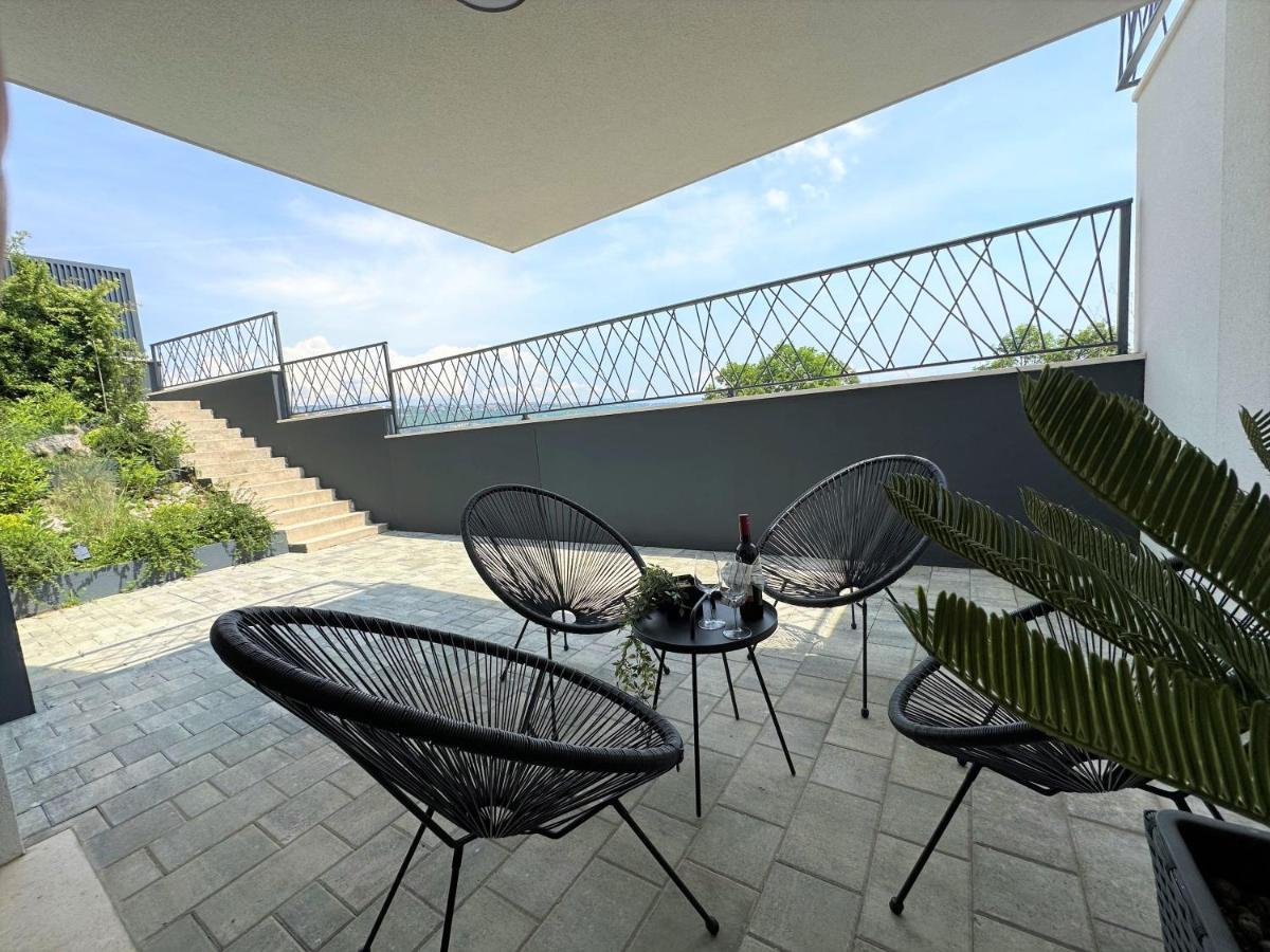 Hillside Apartment Volosko Opatija Bagian luar foto