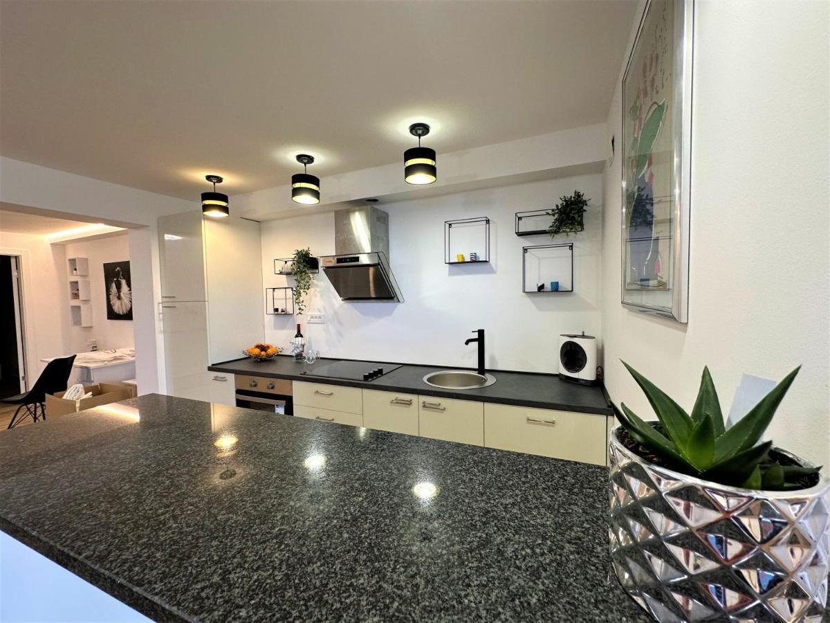 Hillside Apartment Volosko Opatija Bagian luar foto