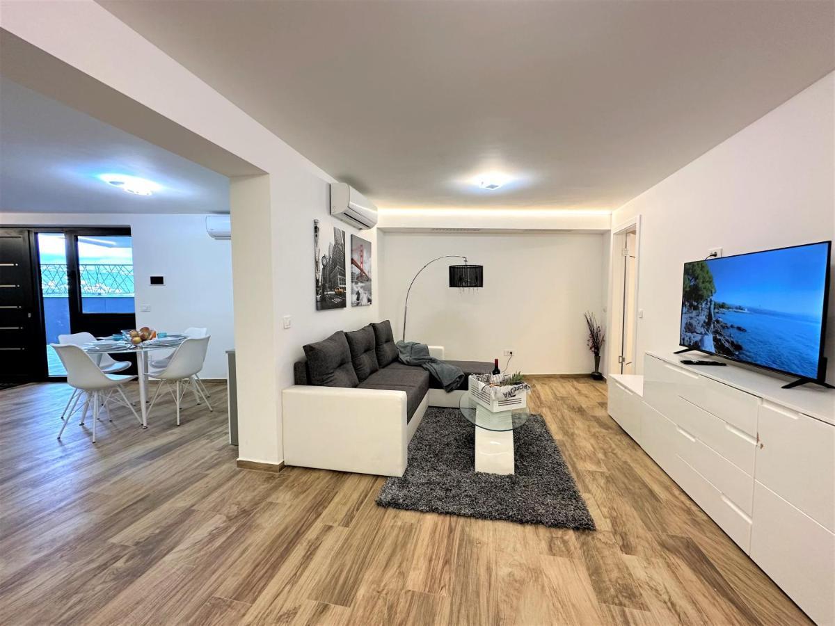 Hillside Apartment Volosko Opatija Bagian luar foto